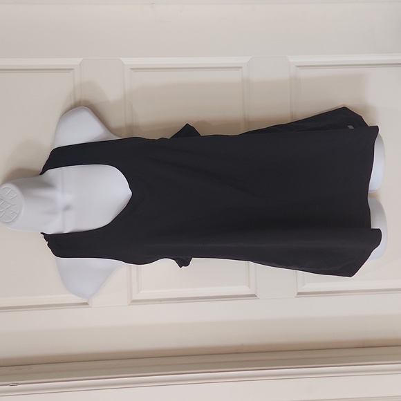 Amazon Essentials Tech Stretch Racerback Tanks (2) - Picture 5 of 9